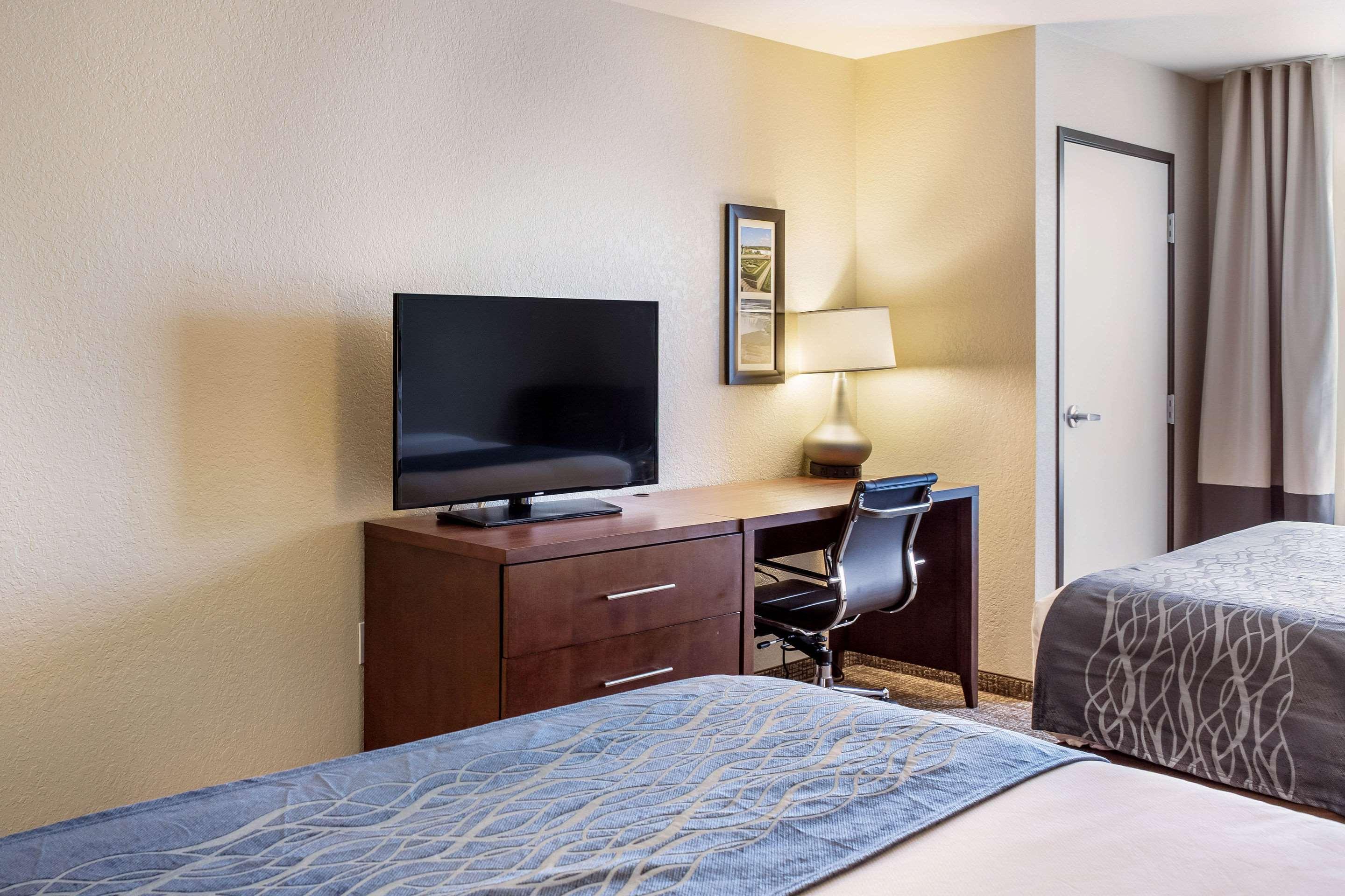 Comfort Inn & Suites Niagara Falls Blvd Usa Exteriör bild