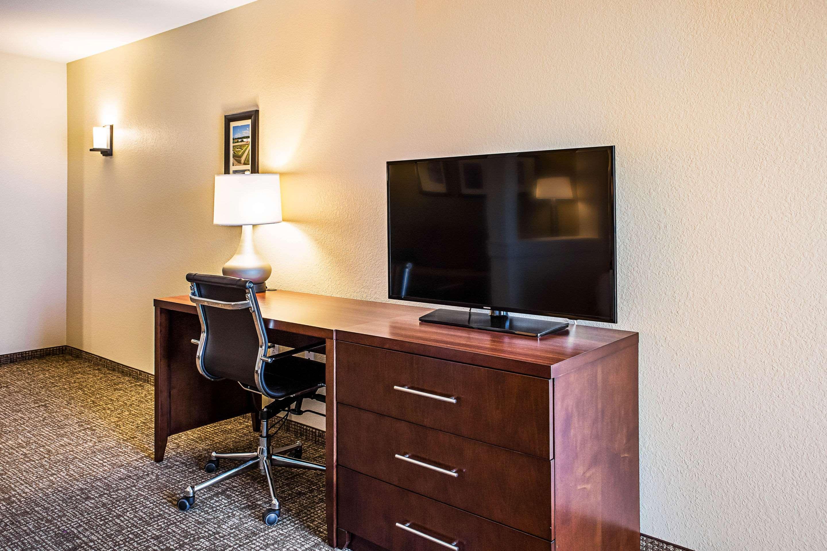 Comfort Inn & Suites Niagara Falls Blvd Usa Exteriör bild